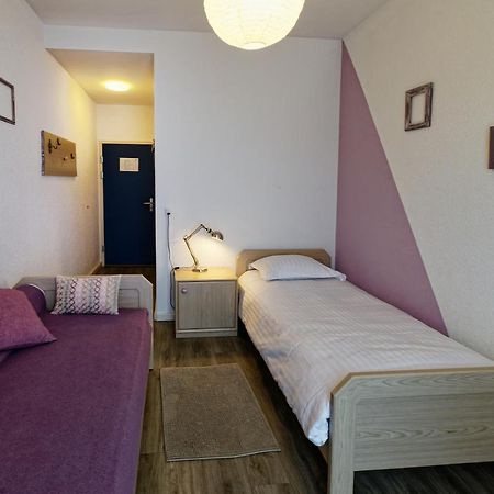 Les Chambres Du Ctn Plan-les-Ouattes Exterior foto
